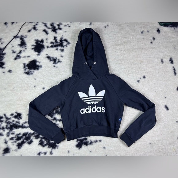 adidas Tops - Adidas Women's Black Cropped Long Sleeve Hoodie Sweatshirt Size Small